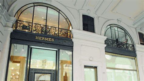 hermes bari chiude|boutique hermes.